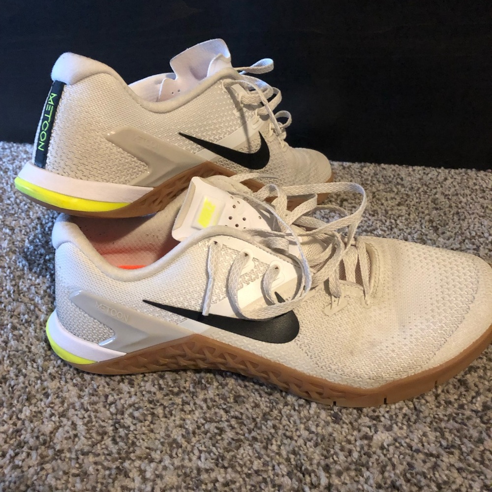 Nike Metcon 4’s.